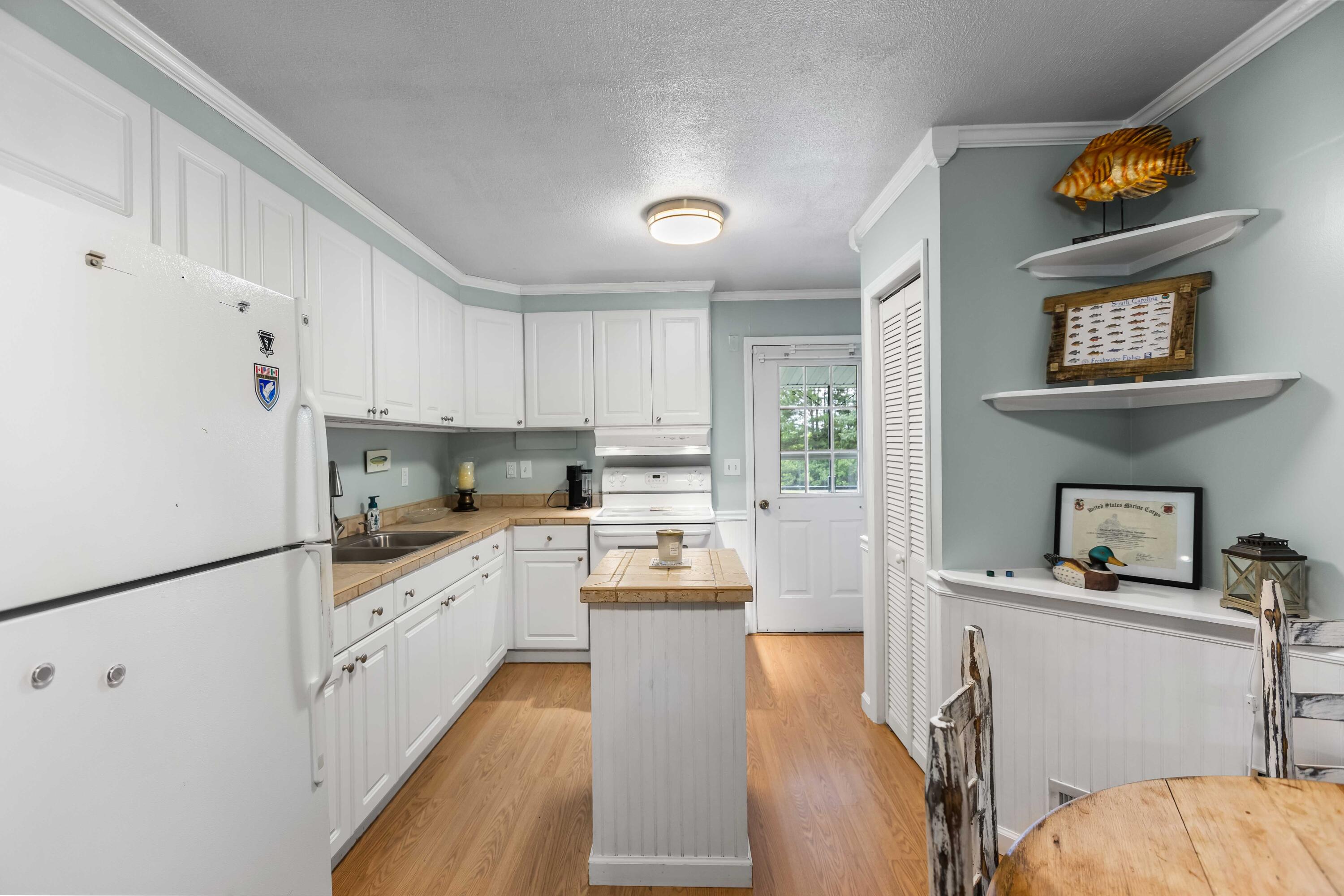 589 Back Field Road Walterboro, SC 29488 - Photo 11 of 30 Kitchen 1