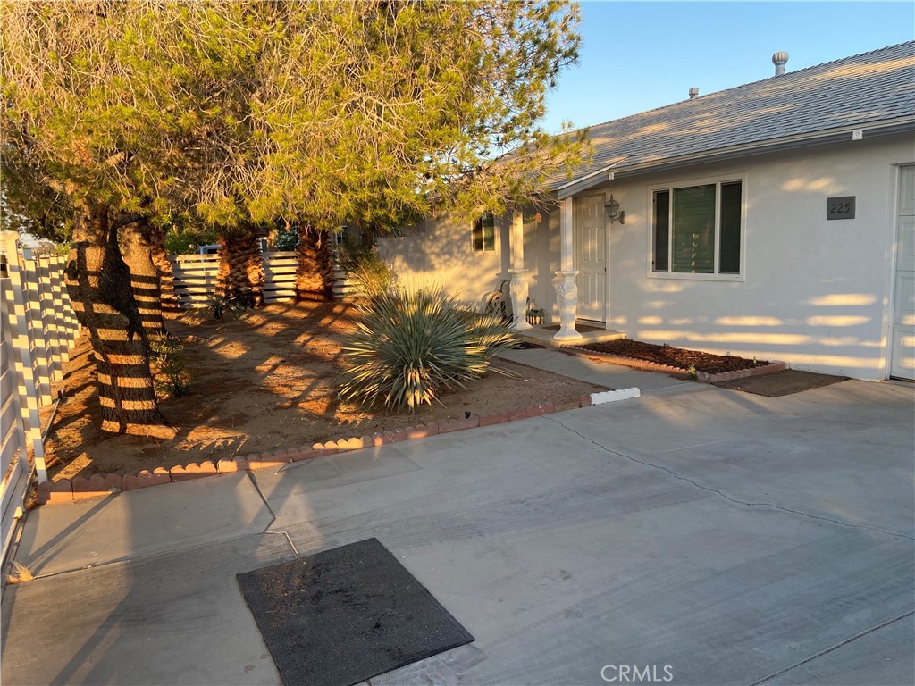 225 West French Avenue Ridgecrest, CA 93555 - Photo 35 of 96