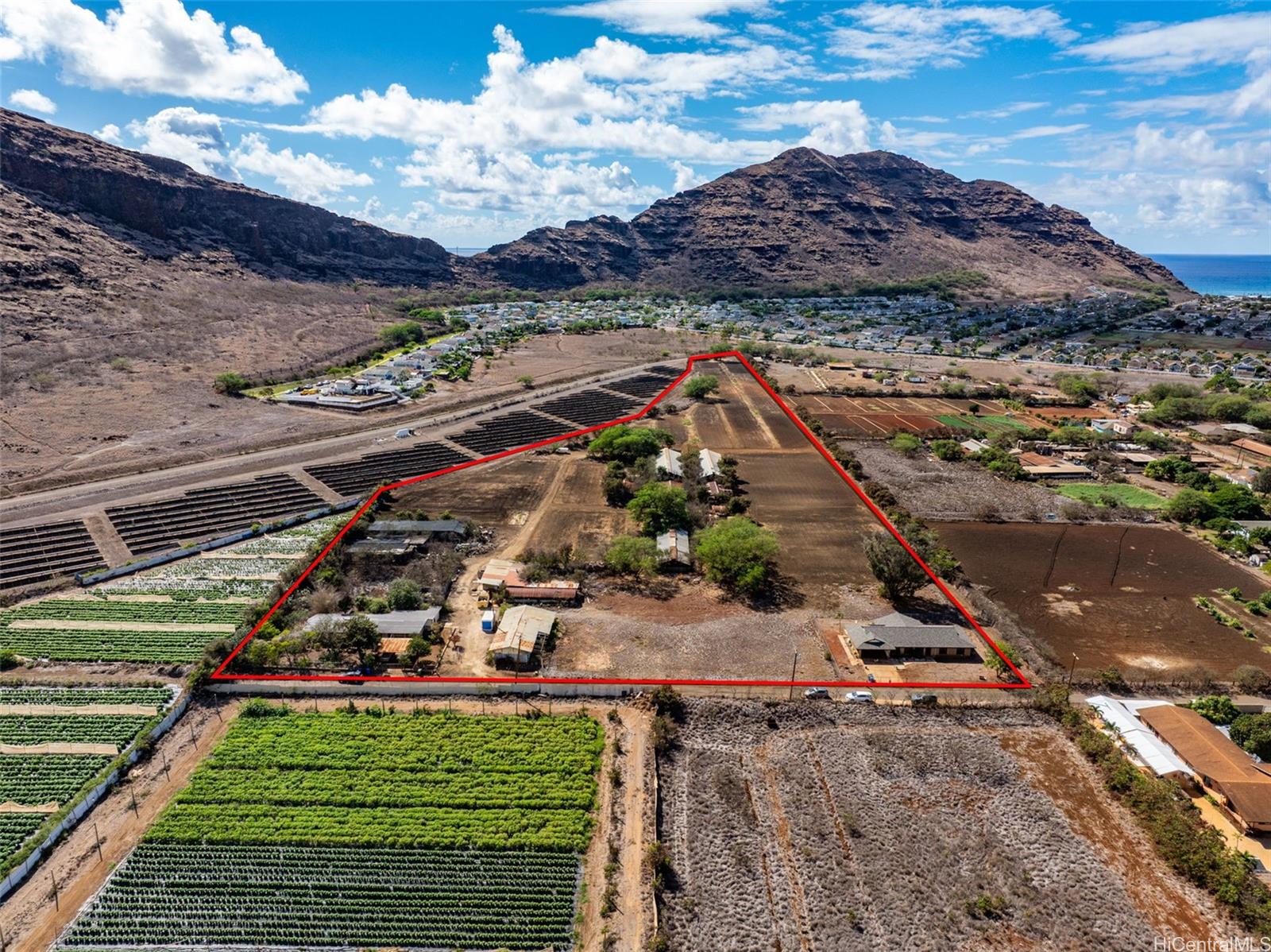 87-1087 Apuupuu Road Waianae, HI 96792 - Photo 24 of 25 a view of a backyard