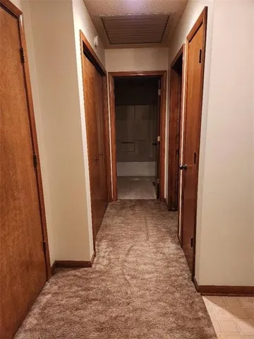 $450,000 | 20080 178th Street, Tonganoxie, KS 66086