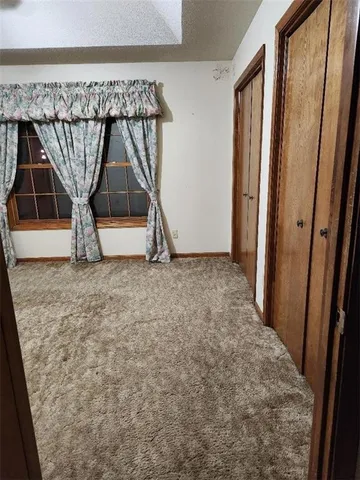 $450,000 | 20080 178th Street, Tonganoxie, KS 66086