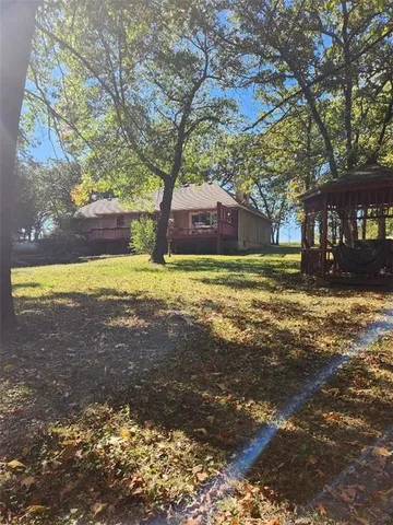 $450,000 | 20080 178th Street, Tonganoxie, KS 66086