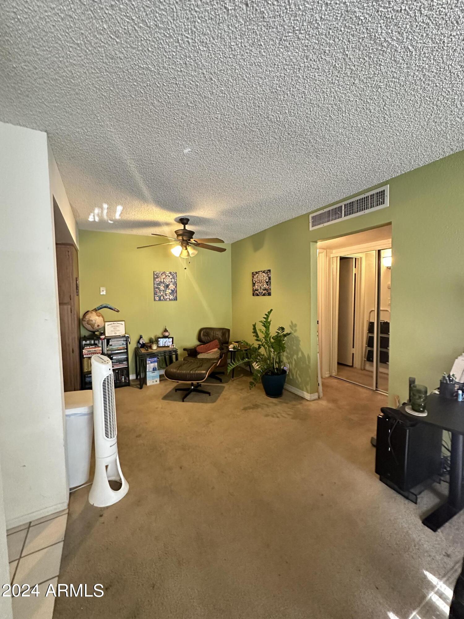2121 West Royal Palm Road, Unit 1096 Phoenix, AZ 85021 - Photo 8 of 11 IMG_0398