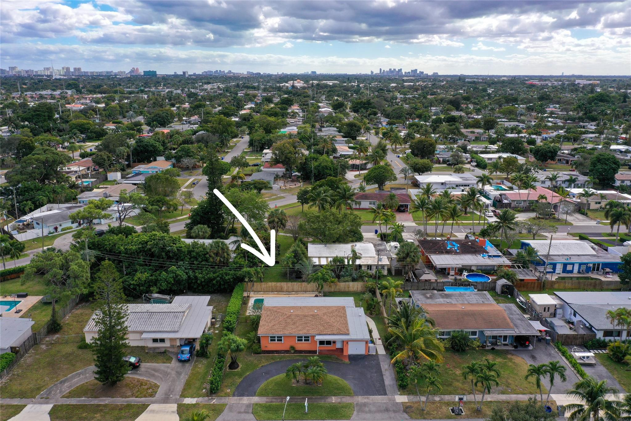 180 Southwest 9th Court Pompano Beach, FL 33060 - Photo 20 of 27 an aerial view of multiple house
