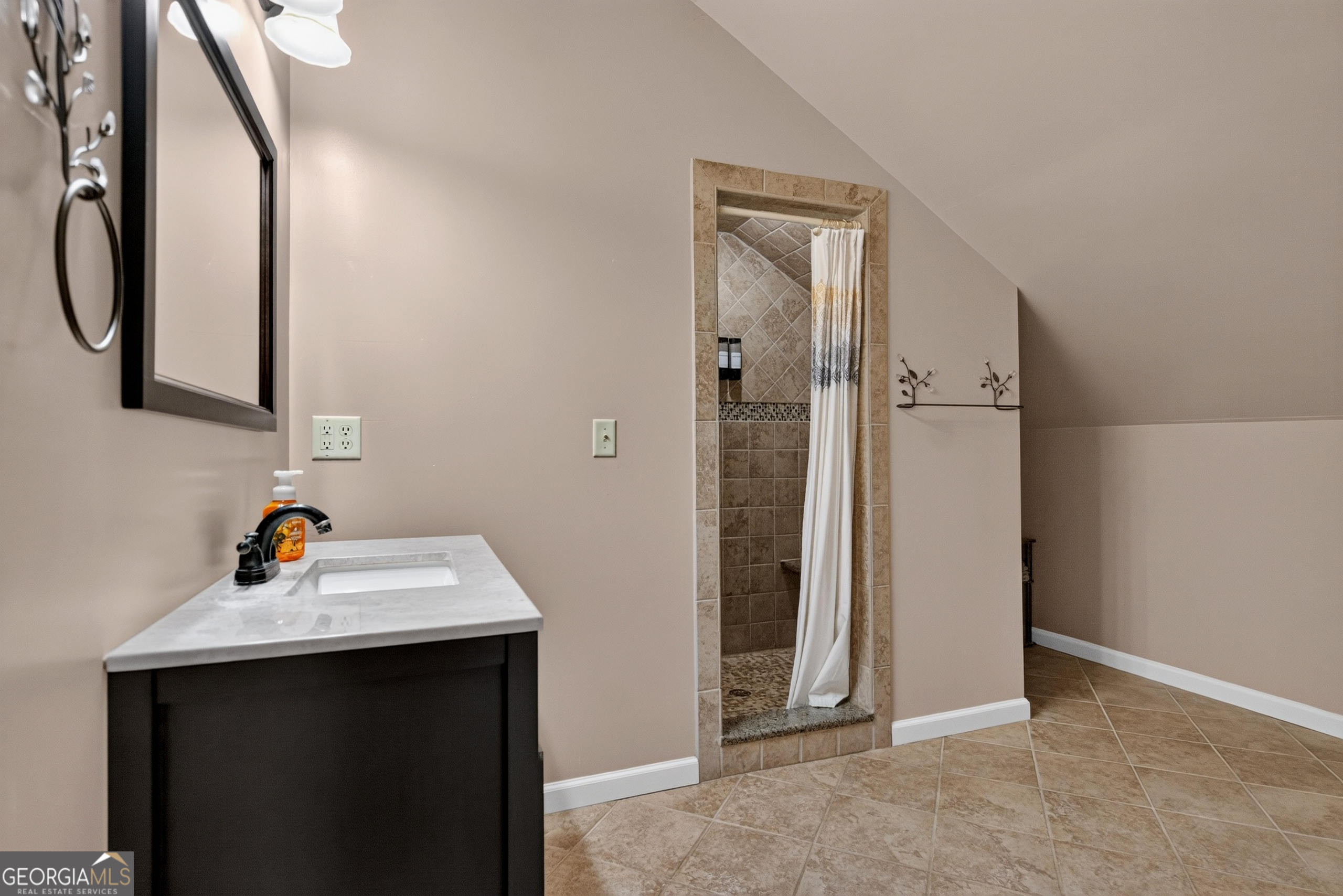 697 John Lovelace Road LaGrange, GA 30241 - Photo 28 of 48