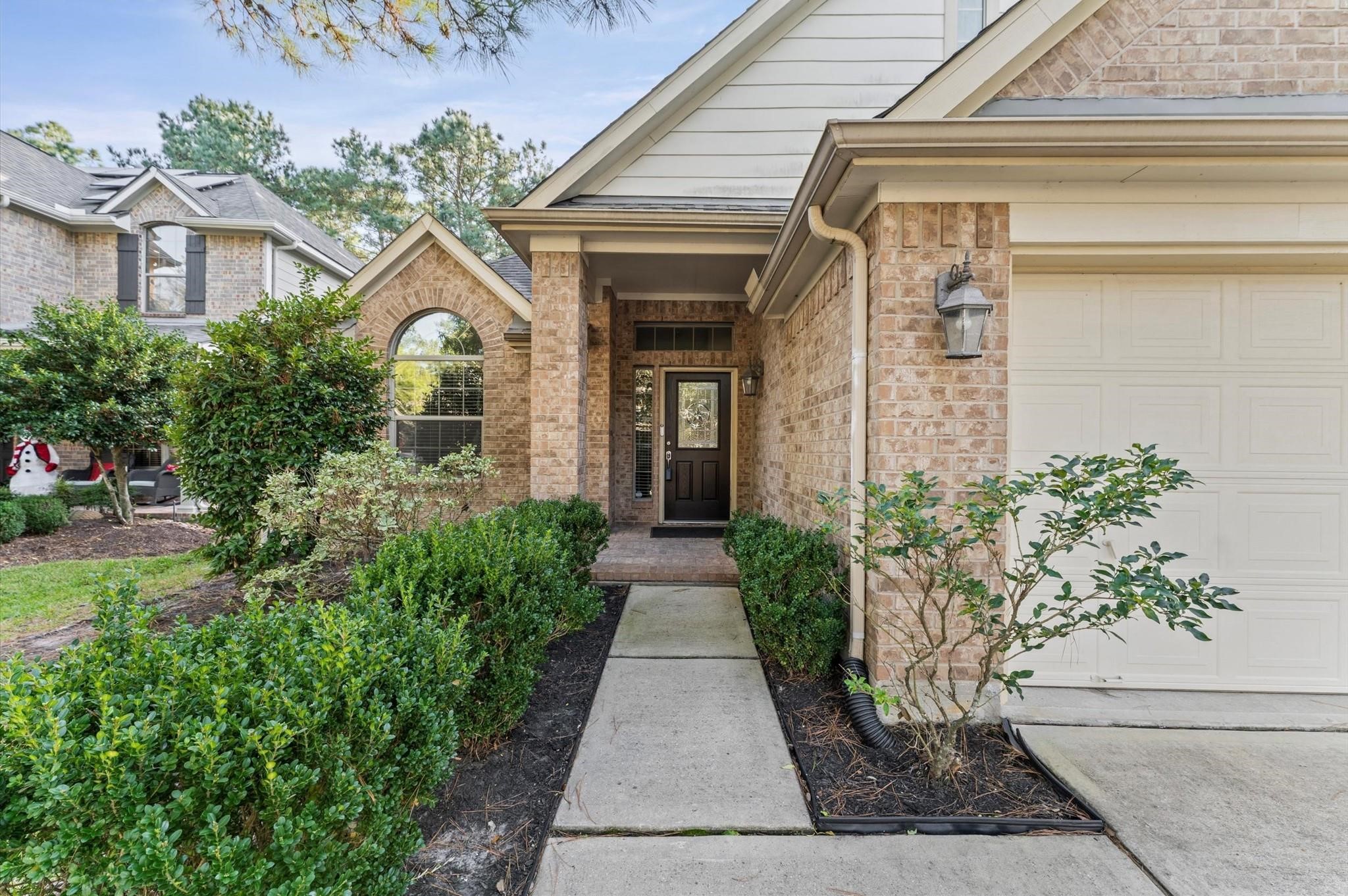 31 Pleasant Point Place Spring, TX 77389 - Photo 3 of 36