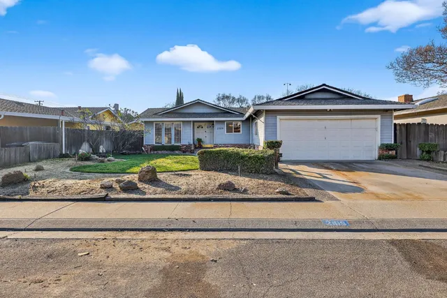 $399,000 | 2109 Oriole Drive, Ceres, CA 95307