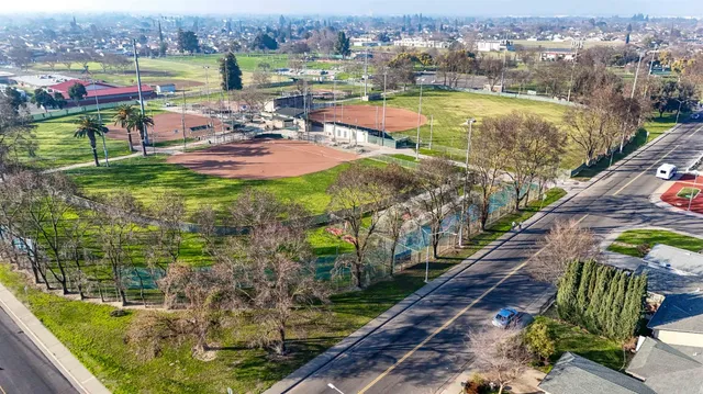 $399,000 | 2109 Oriole Drive, Ceres, CA 95307