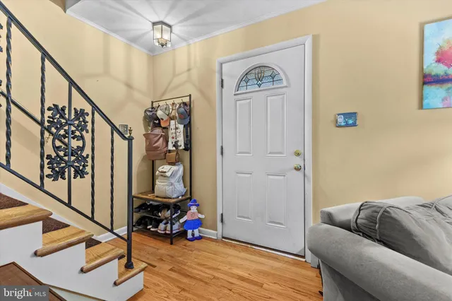 $319,900 | 8 Redwood Place, Camp Hill, PA 17011