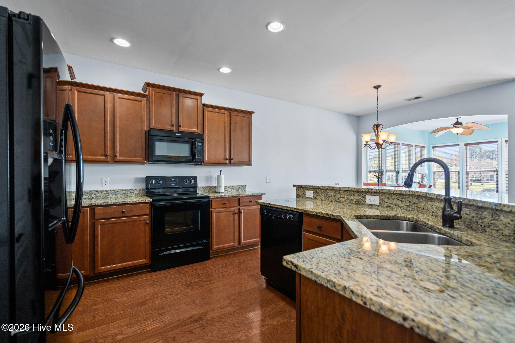 5258 Windlass Road Southport, NC 28461 - Photo 15 of 30 34-web-or-mls-DSC01198