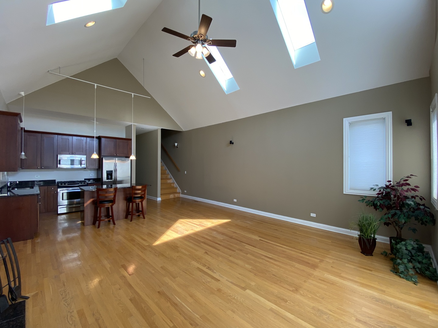 Undisclosed Address Chicago, IL 60613 - Photo 3 of 10 a view of a dining room with furniture