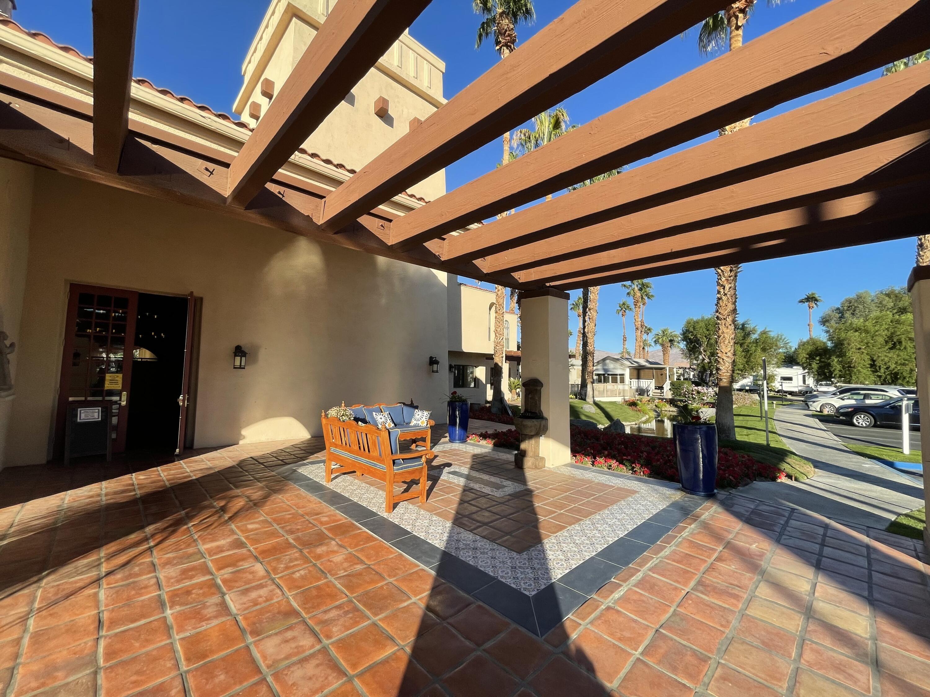 84136 Ave 44, Unit 61 Indio, CA 92203 - Photo 29 of 30 a sitting area with view of living room