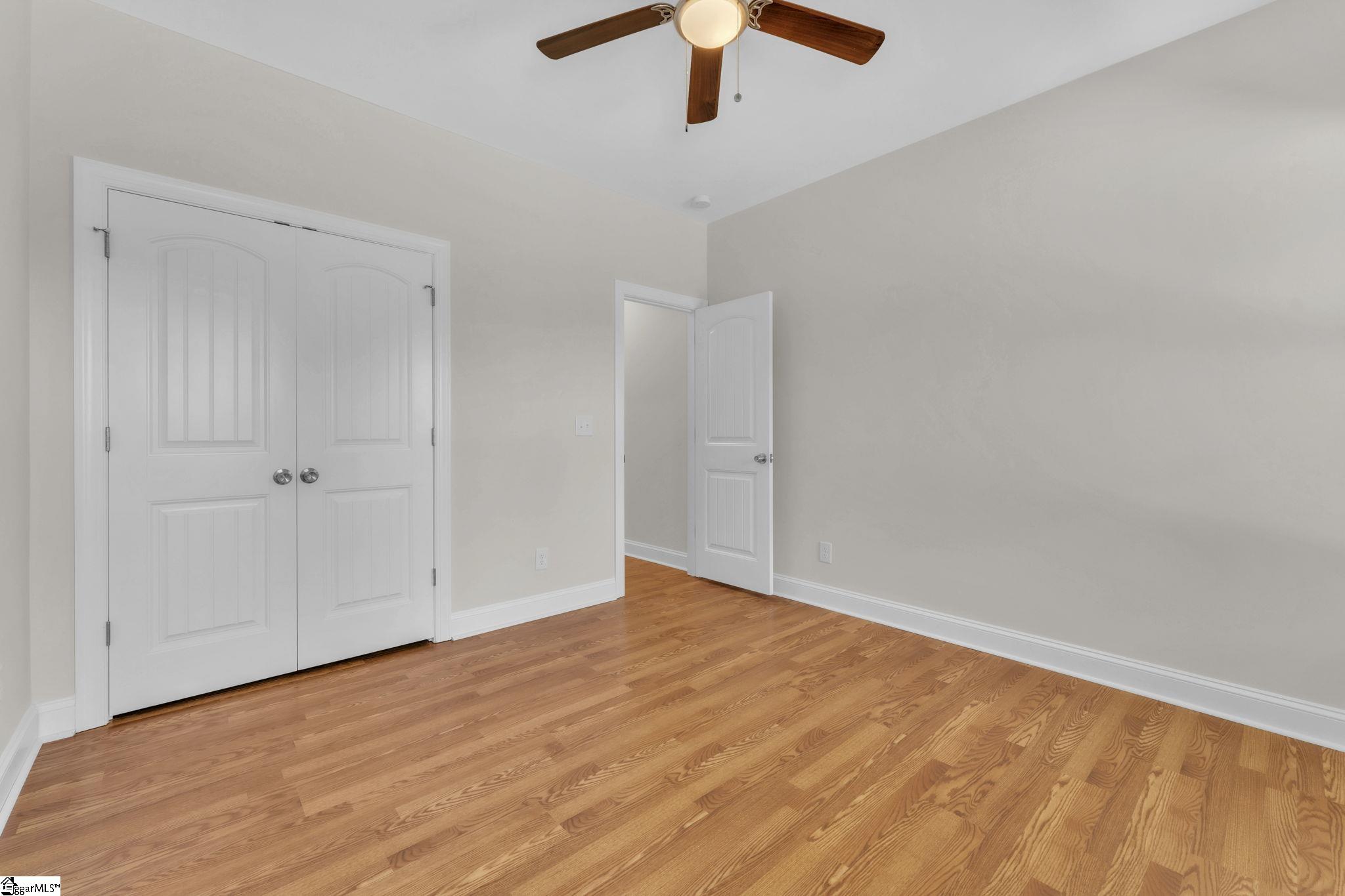 5138 North Old Laurens Road Gray Court, SC 29645 - Photo 21 of 32