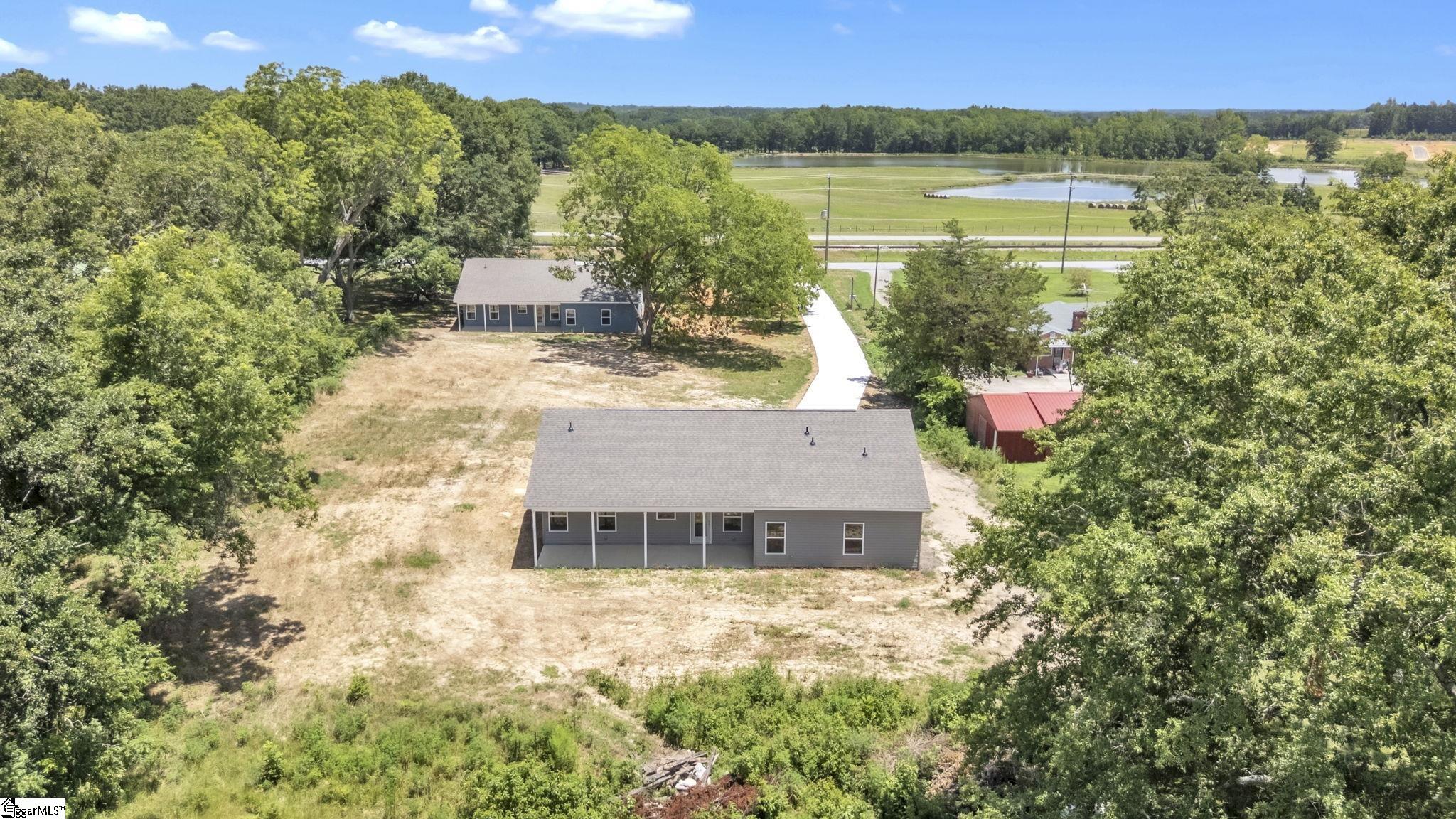 5138 North Old Laurens Road Gray Court, SC 29645 - Photo 31 of 32