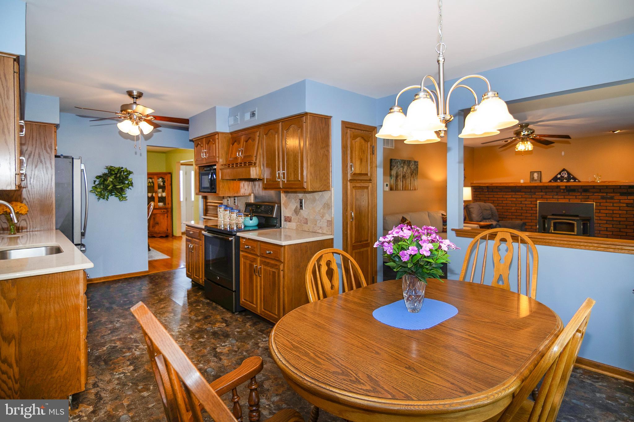 87 Freedom Road Sewell, NJ 08080 - Photo 16 of 64 Kitchen