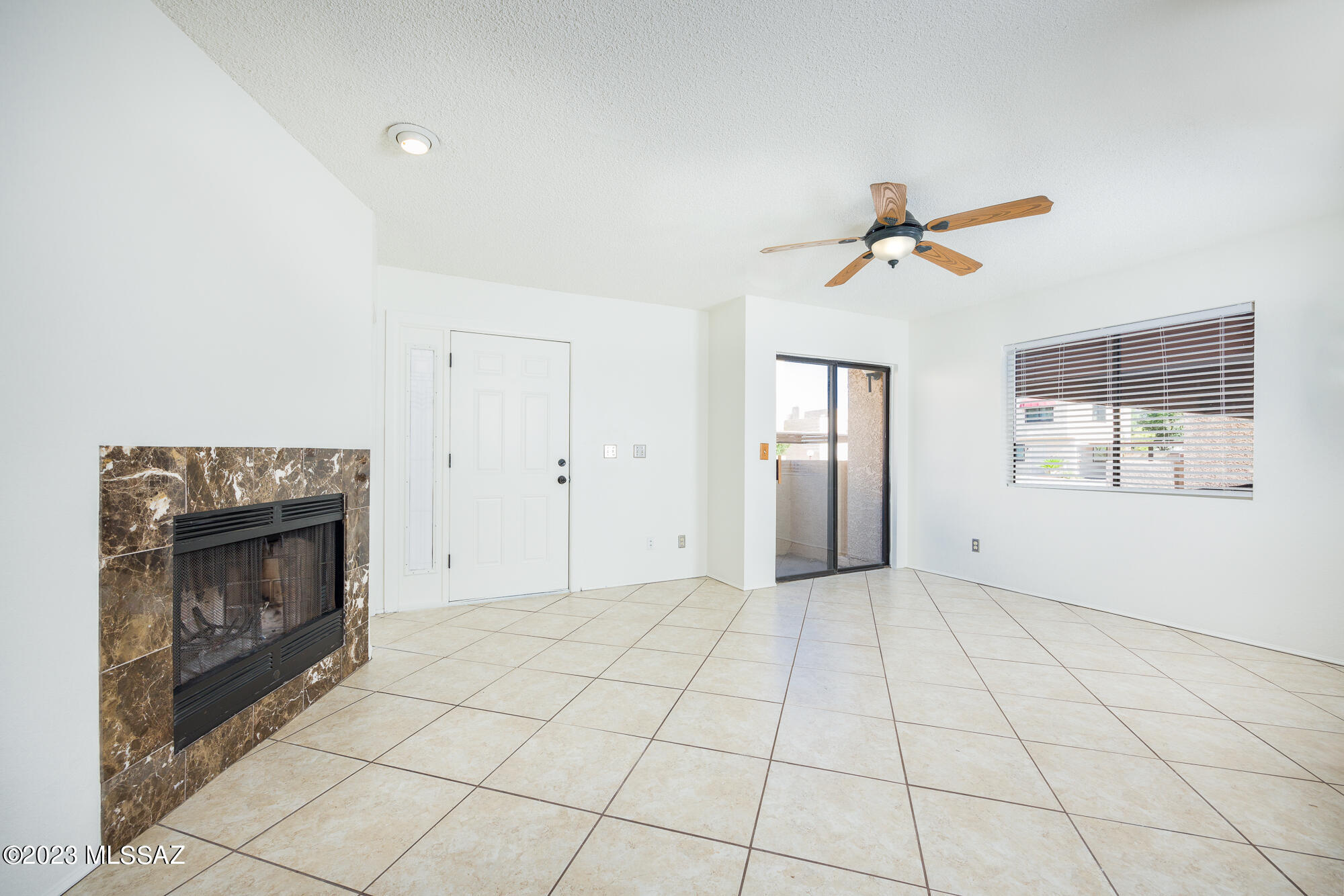 116 East Pastime Road Tucson, AZ 85705 - Photo 2 of 21