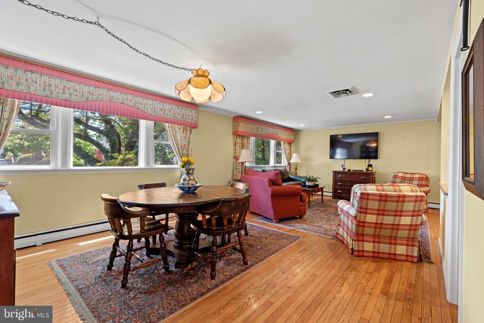 202 Eastspring Road Lutherville-Timonium, MD 21093 - Photo 15 of 40 Gallery Image 15
