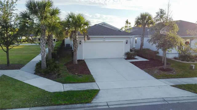 $380,000 | 2039 Canopy Terrace Boulevard, DeLand, FL 32724