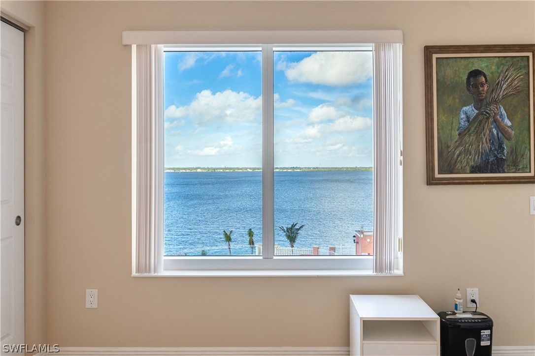 2743 First Street, Unit 602 Fort Myers, FL 33916 - Photo 27 of 38 a view of a window