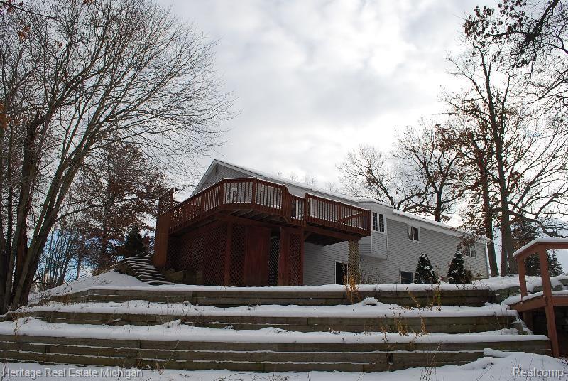 9450 Chambers Road Pinckney, MI 48169 - Photo 5 of 22 DSC_0031
