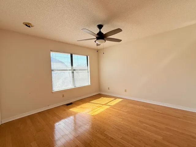 $2,600 | 1605 Mariah Way East, Fort Walton Beach, FL 32547