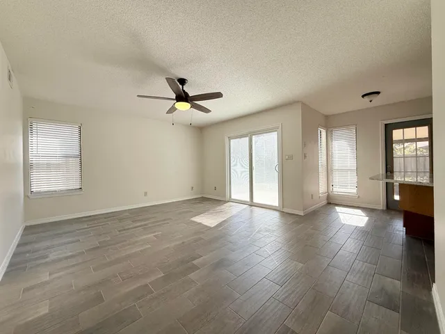 $2,600 | 1605 Mariah Way East, Fort Walton Beach, FL 32547