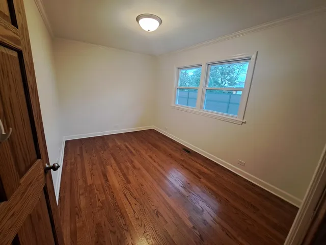 $3,500 | 2045 Farrell Avenue, Park Ridge, IL 60068