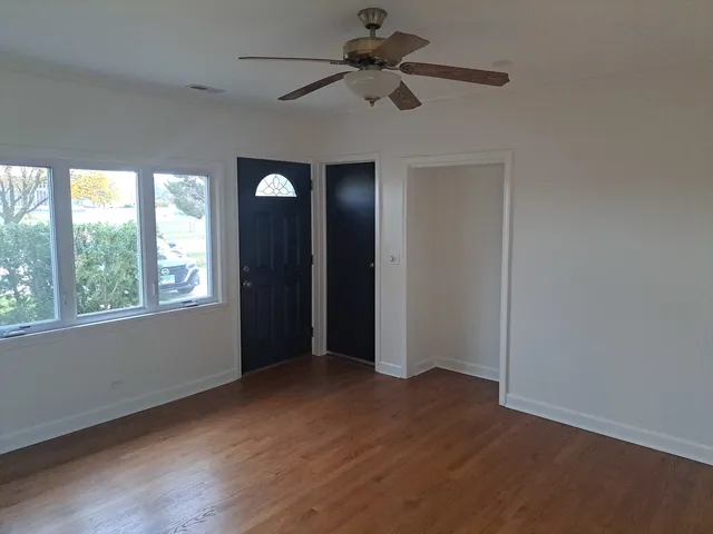 $3,500 | 2045 Farrell Avenue, Park Ridge, IL 60068