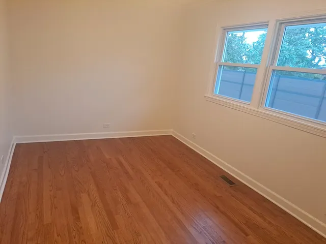 $3,500 | 2045 Farrell Avenue, Park Ridge, IL 60068