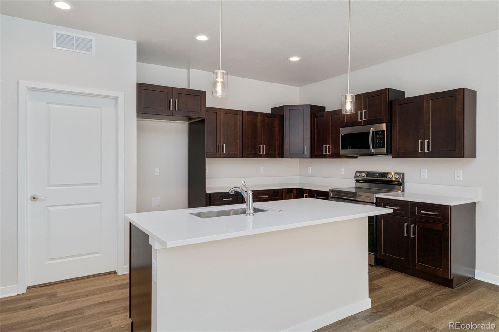 308 Josef Circle Fort Lupton, CO 80621 - Photo 15 of 32