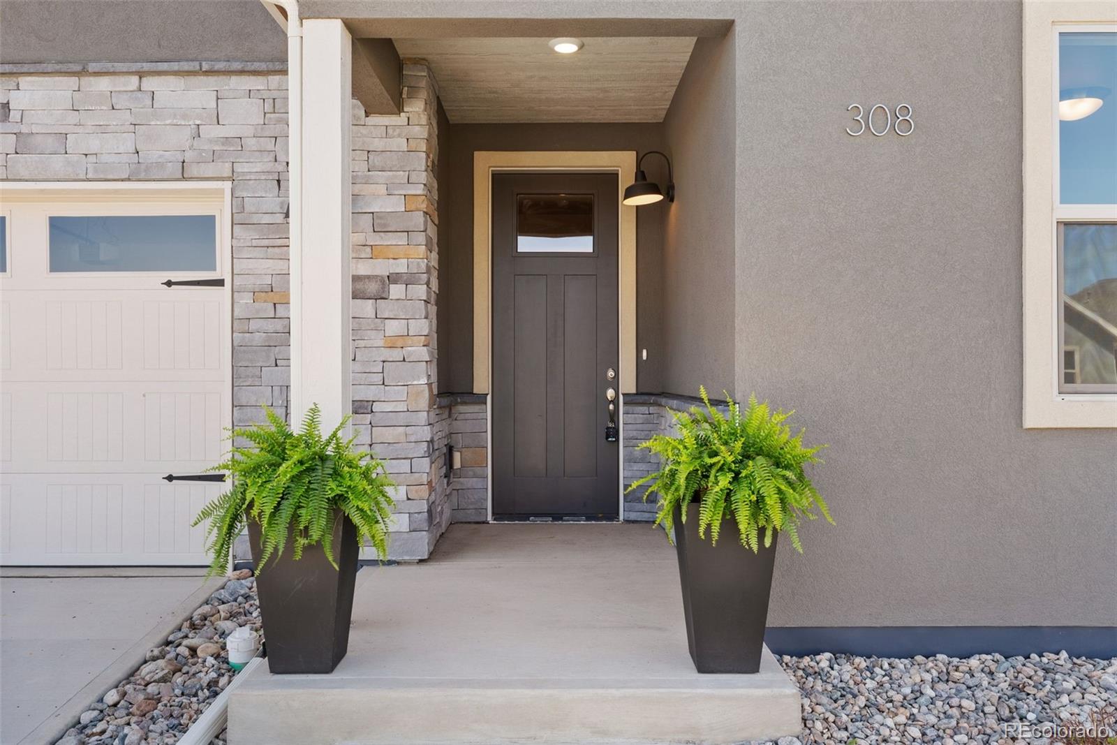 308 Josef Circle Fort Lupton, CO 80621 - Photo 3 of 22