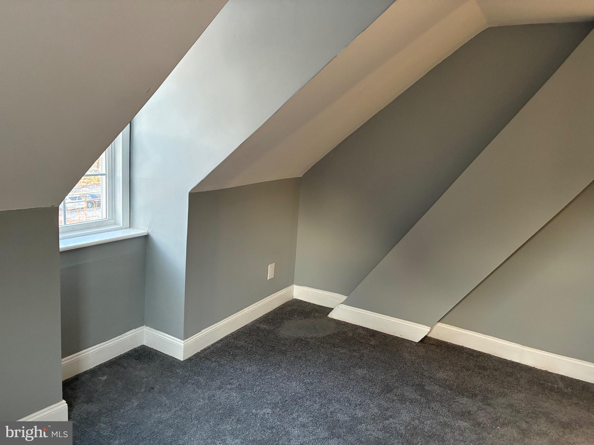 80 East 3rd Street Moorestown, NJ 08057 - Photo 25 of 37 an empty room with windows