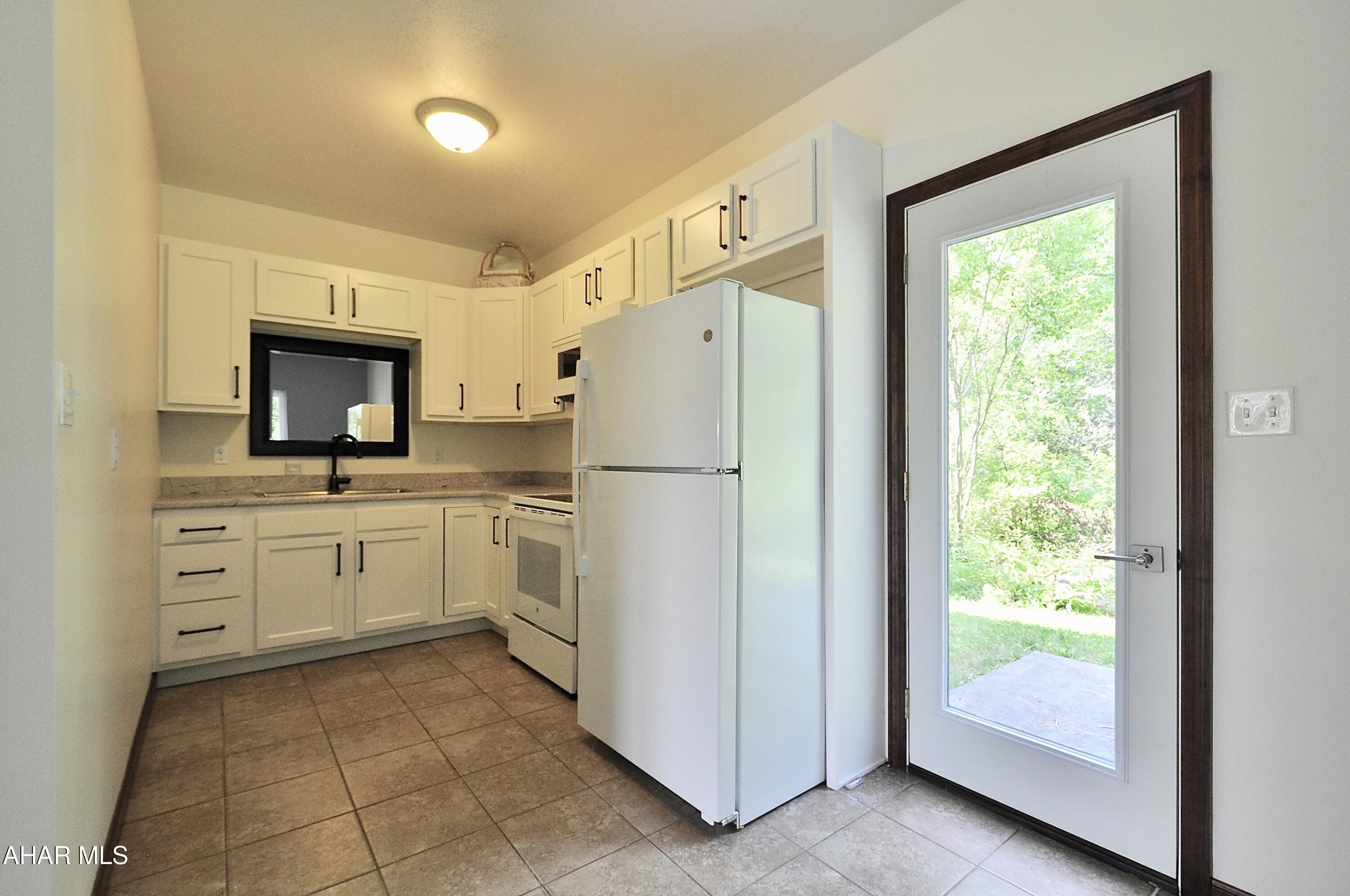 11352 Raystown Road Saxton, PA 16678 - Photo 24 of 47
