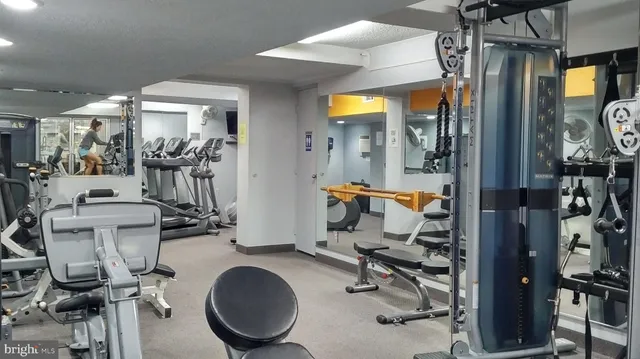 $249,000 | 10201 Grosvenor Place, Unit 112, North Bethesda, MD 20852