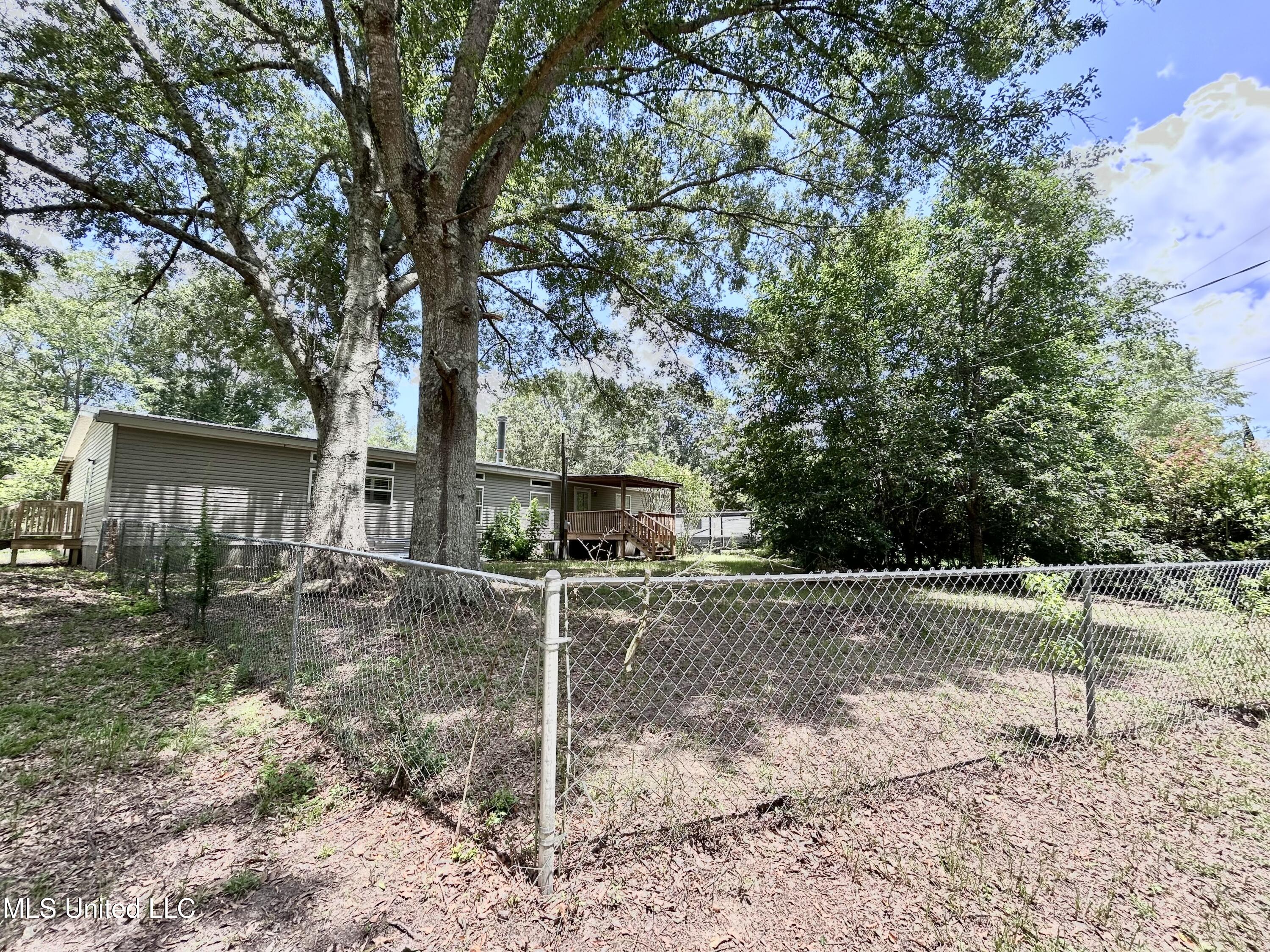 94 Lawson Taylor Road Carriere, MS 39426 - Photo 26 of 29 IMG_8293
