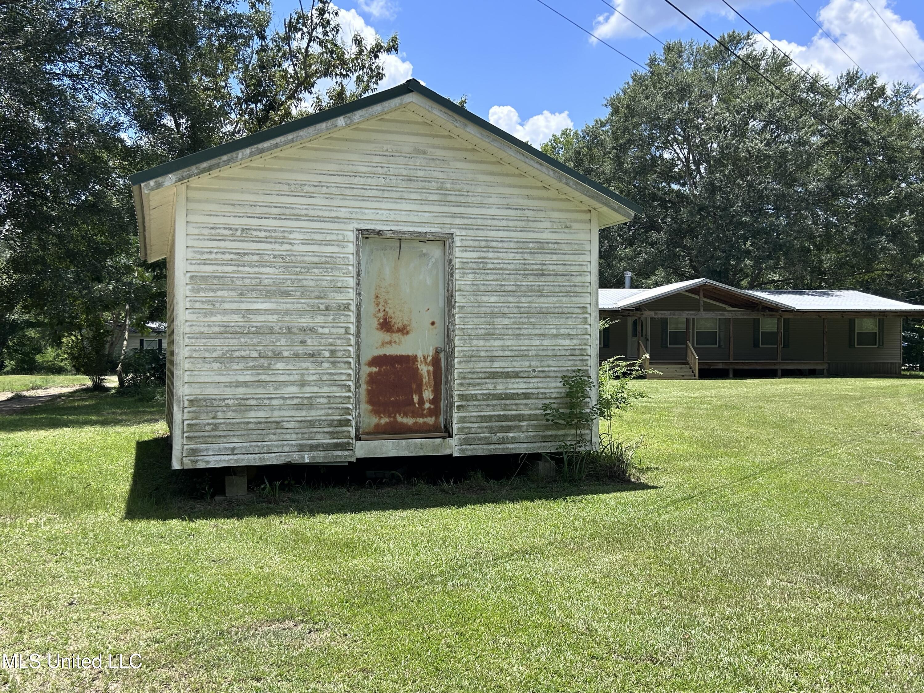 94 Lawson Taylor Road Carriere, MS 39426 - Photo 29 of 29 IMG_8280