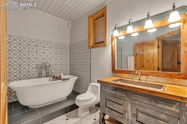 $2,795,000 | 15958 Shadow Mountain Ranch Road, Larkspur, CO 80118