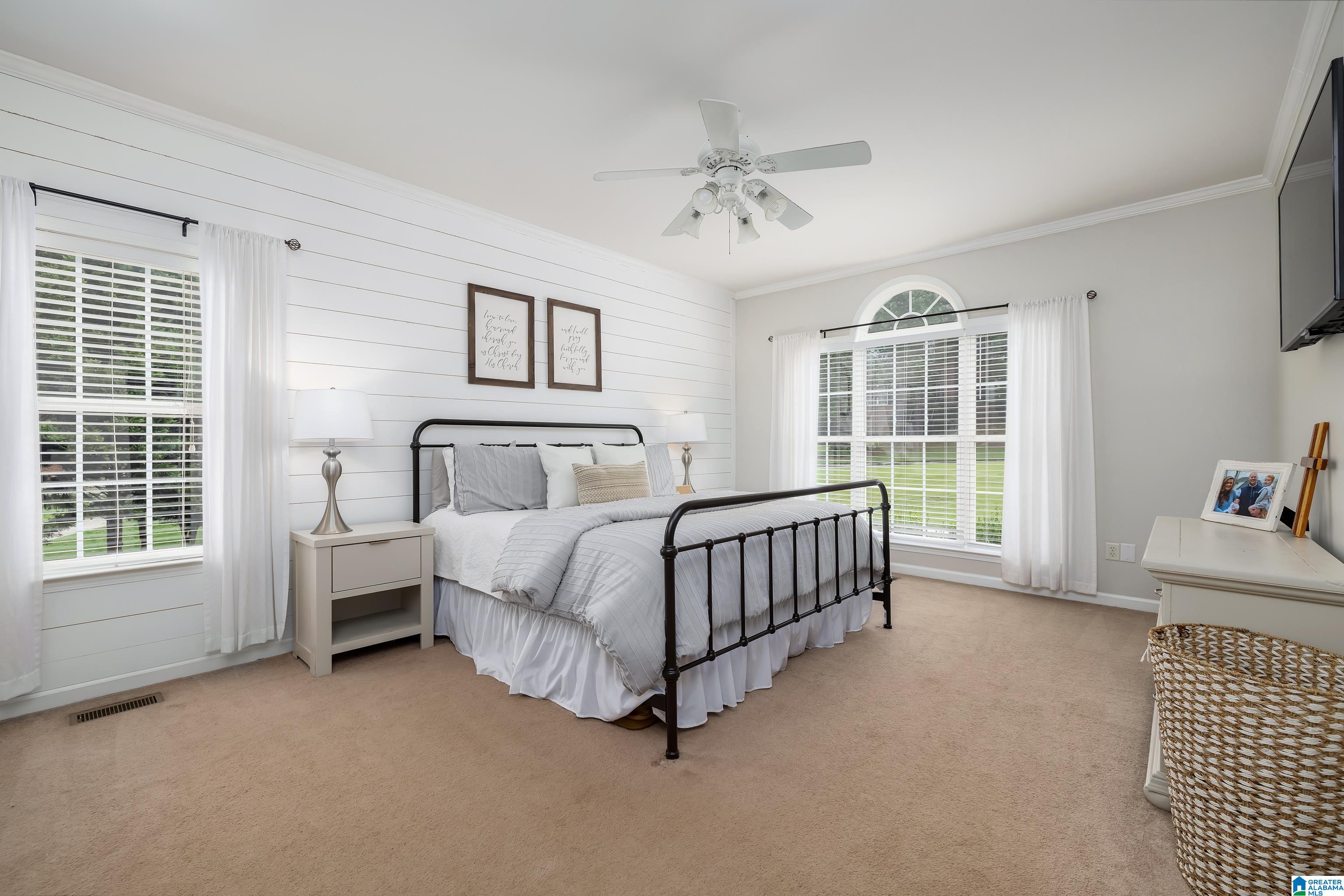 207 Silverleaf Drive Pelham, AL 35124 - Photo 5 of 44