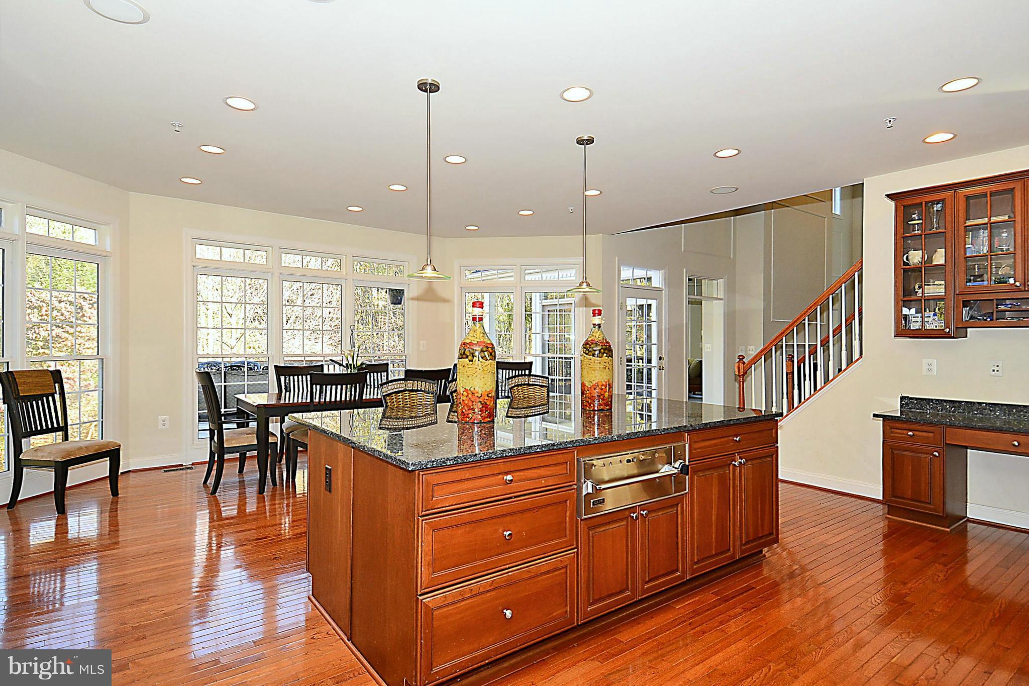 12413 Pueblo Road Gaithersburg, MD 20878 - Photo 3 of 29 Kitchen