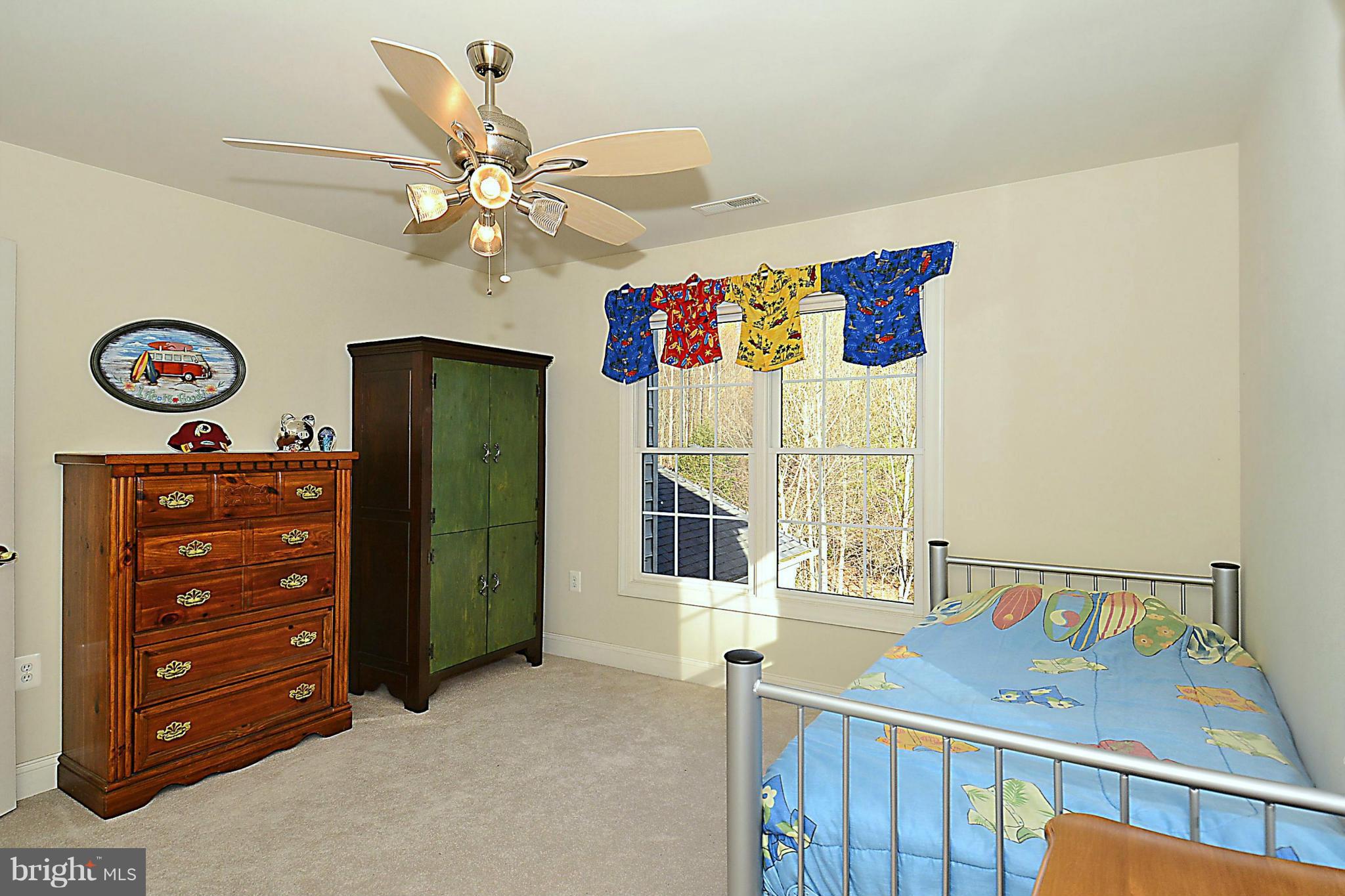 12413 Pueblo Road Gaithersburg, MD 20878 - Photo 21 of 29 Bedroom