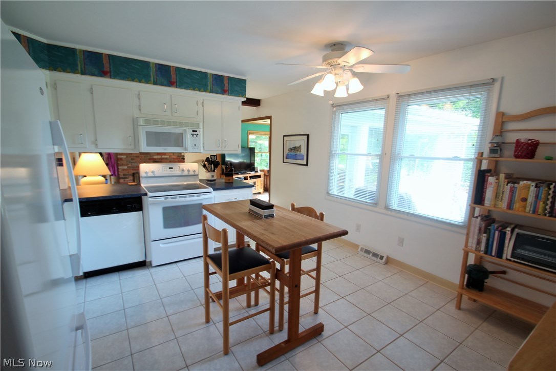 6804 Ravenna Road Painesville, OH 44077 - Photo 13 of 20 Gallery Image 13