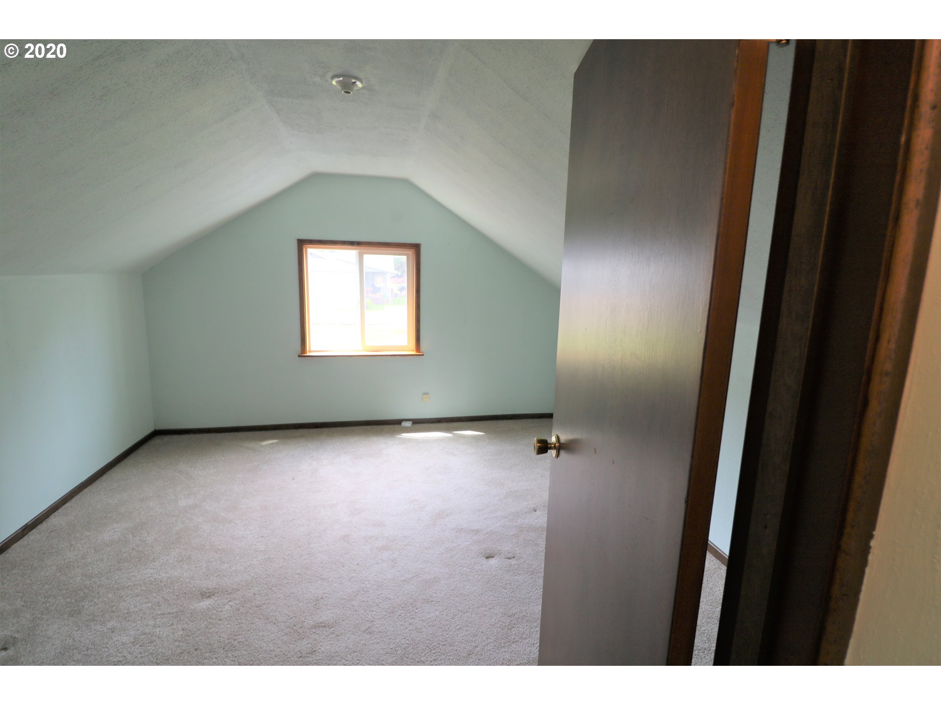 257 South 71st Street Springfield, OR 97478 - Photo 16 of 22 Gallery Image 16