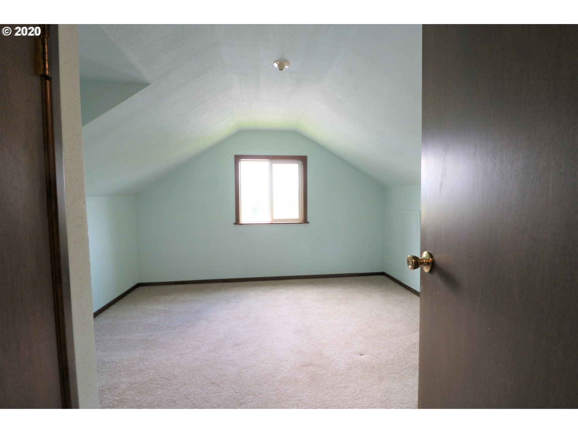 257 South 71st Street Springfield, OR 97478 - Photo 17 of 22 Gallery Image 17