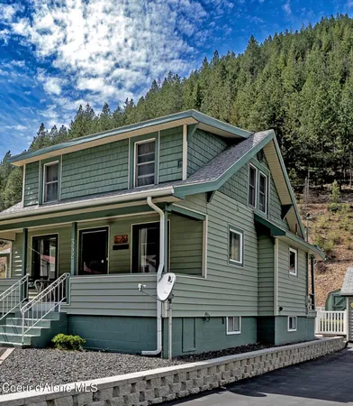 $425,000 | 332 Main Street, Wardner, ID 83837