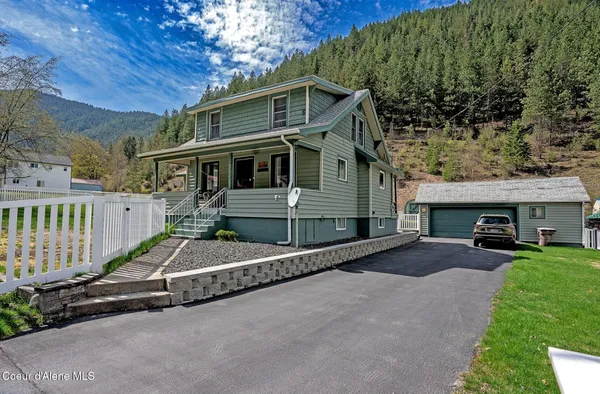 $425,000 | 332 Main Street, Wardner, ID 83837