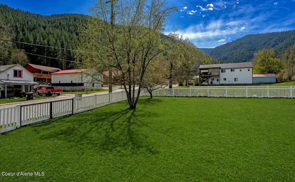 $425,000 | 332 Main Street, Wardner, ID 83837