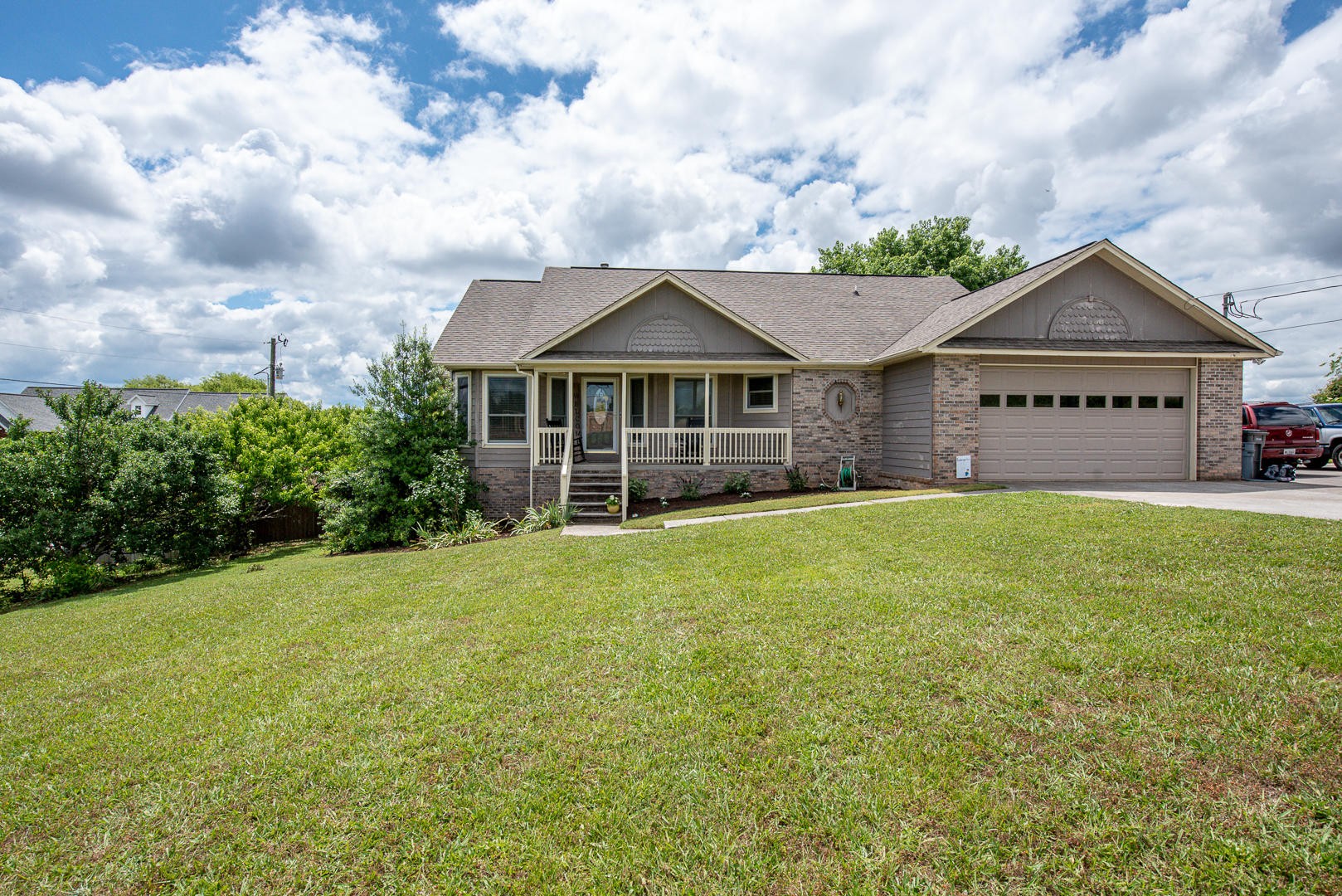 1921 Grey Ridge Road Maryville, TN 37801 - Photo 3 of 34 Gallery Image 3