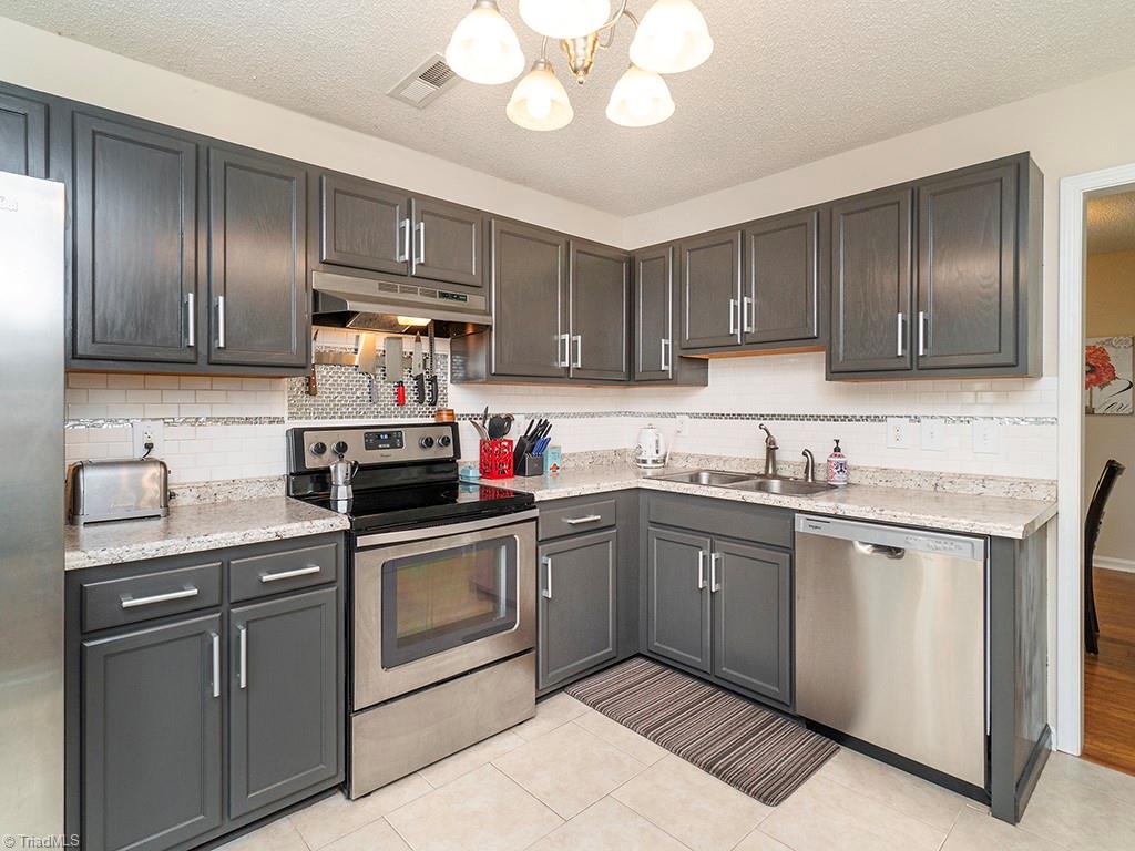 825 Roberson Comer Road Greensboro, NC 27455 - Photo 9 of 24 Gallery Image 9