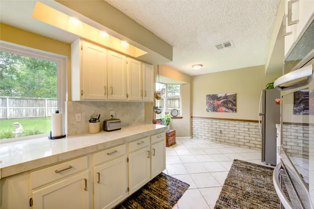 $376,900 | 11719 Cedar Form Lane, Meadows Place, TX 77477