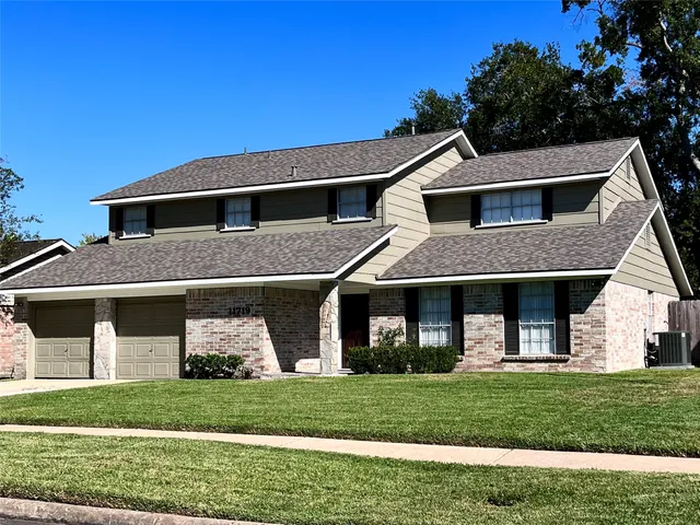 $376,900 | 11719 Cedar Form Lane, Meadows Place, TX 77477